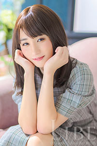 白咲るるな